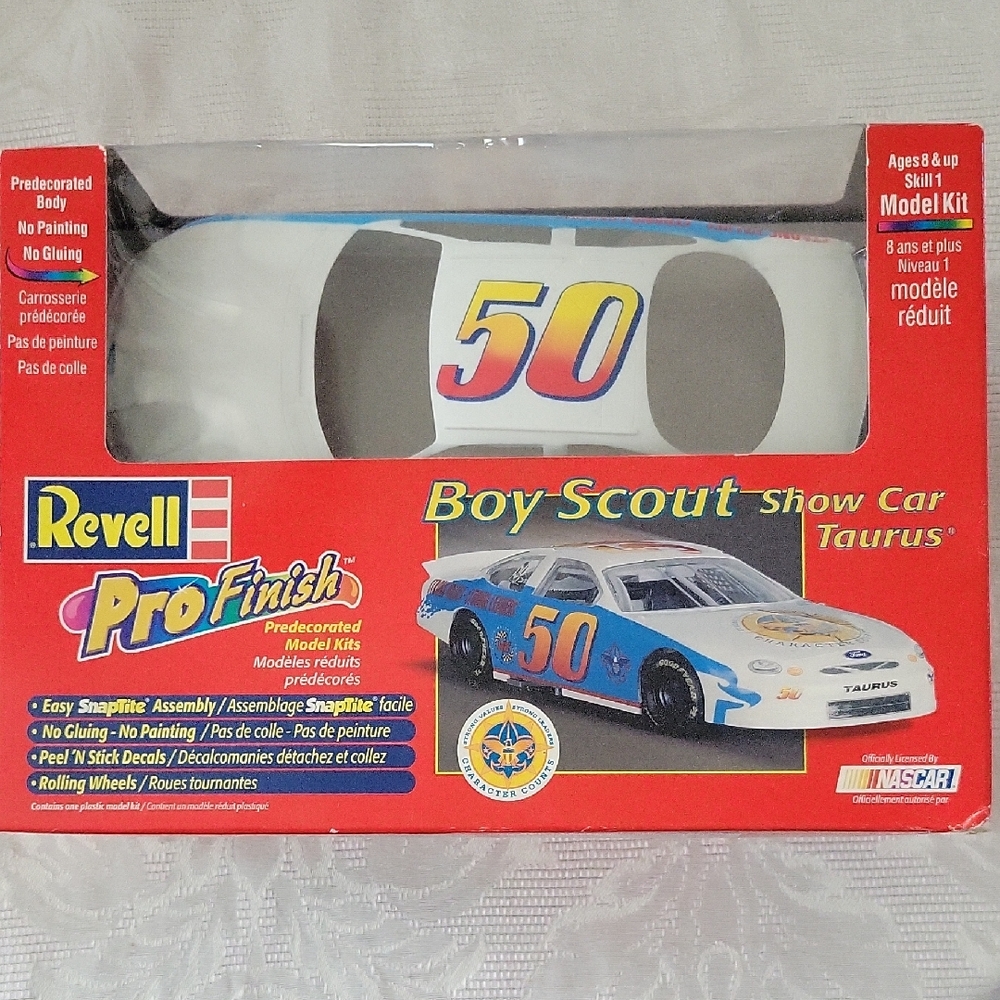 Revell ProFinish Boy Scout Show Car Model Kit In Sealed Box